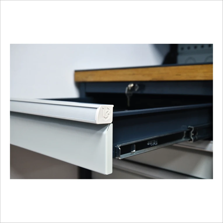 Верстак FBK 205.356-1 купить в Тюмени Верстак FBK 205.356-1 купить в Тюмени