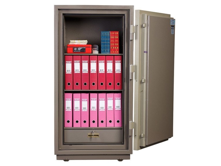 Огнестойкий сейф Valberg FRS-140.T-CL купить в Тюмени Огнестойкий сейф Valberg FRS-140.T-CL купить в Тюмени