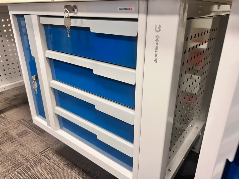 Верстак CTR 2232.S4L34.24-2F купить в Тюмени Верстак CTR 2232.S4L34.24-2F купить в Тюмени