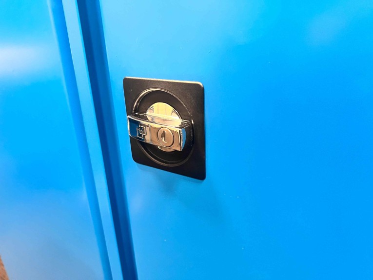 Шкаф инструментальный TNC 100.S2 купить в Тюмени Шкаф инструментальный TNC 100.S2 купить в Тюмени