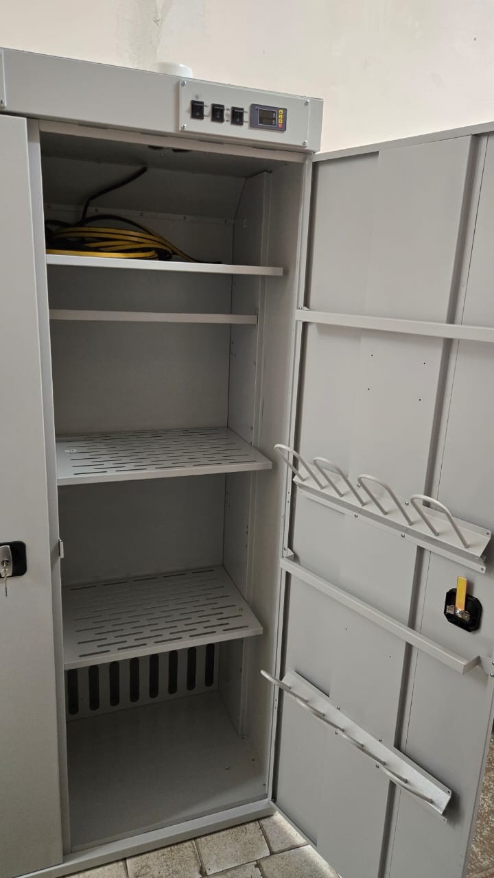 Сушильный шкаф ШС-4 СП3 Ф для одежды, белья и обуви купить в Тюмени Сушильный шкаф ШС-4 СП3 Ф для одежды, белья и обуви купить в Тюмени