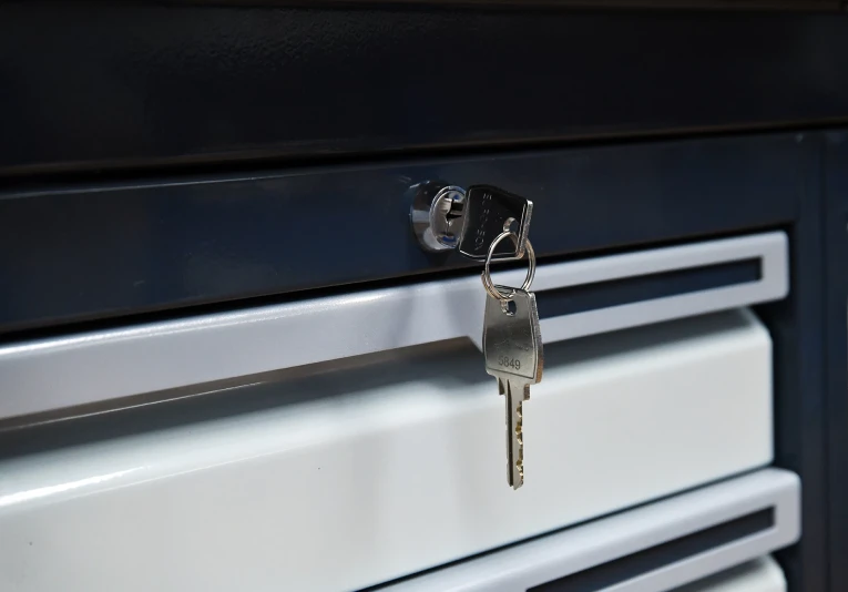 Модульный верстак MCN 2052.S68.11-2F купить в Тюмени Модульный верстак MCN 2052.S68.11-2F купить в Тюмени