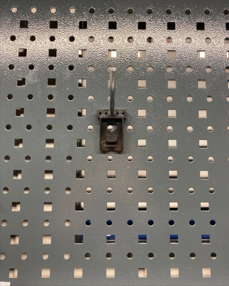 Крючок 120 мм купить в Тюмени Крючок 120 мм купить в Тюмени