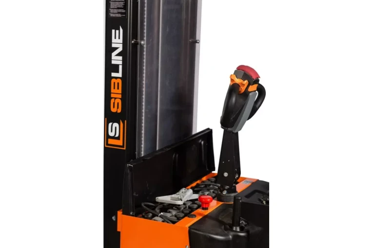 Штабелер электрический самоходный с платформой 1,5 т - 5,6 м Вилы: 1150 , АКБ Свинцово - кислотная, CL1556W SIBLINE купить в Тюмени Штабелер электрический самоходный с платформой 1,5 т - 5,6 м Вилы: 1150 , АКБ Свинцово - кислотная, CL1556W SIBLINE купить в Тюмени