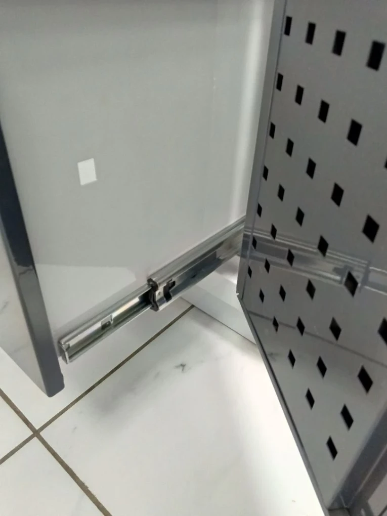 Шкаф инструментальный FBK 20 P.2S купить в Тюмени Шкаф инструментальный FBK 20 P.2S купить в Тюмени